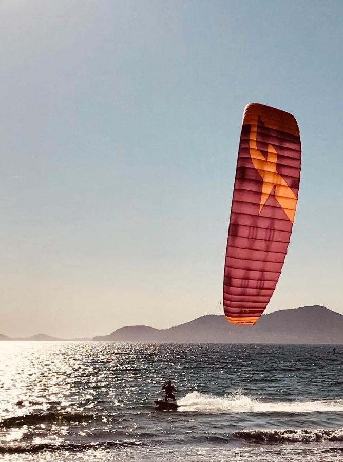 Rose De Sel Lägenhet Hyères Exteriör bild